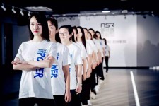 迁西南京少儿模特兼职(南京潮童星少儿模特培训地址)