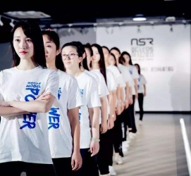 迁西南京少儿模特兼职(南京潮童星少儿模特培训地址)