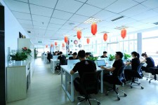 迁西成都雇用伴游司机(雇用成都客运班车旅游司机)