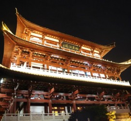 迁西长沙旅游攻略(长沙旅游攻略景点必去长沙美食街)