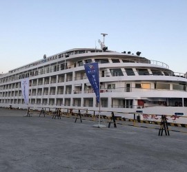 迁西上海伴游 世纪之行 天子伴游 魔都人民有福了