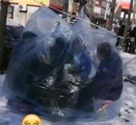 迁西东北大爷带老伴游中国(东北大爷带老伴游中国旅行)