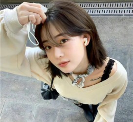迁西伴游女生云微微的资料