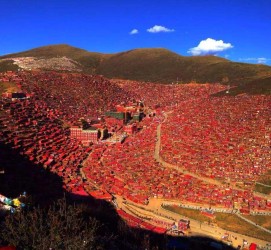迁西色达旅游攻略(成都到色达旅游攻略)