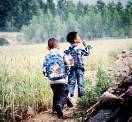迁西河南一家四口结伴游中国2个月(河南适合一家四口旅游的地方)