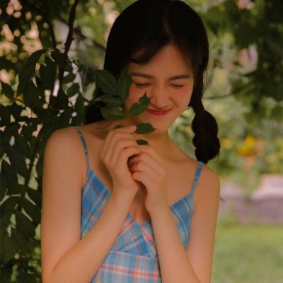 迁西伴游女生柳如烟的资料