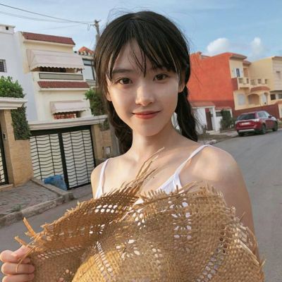 迁西伴游女生李梓萱的资料