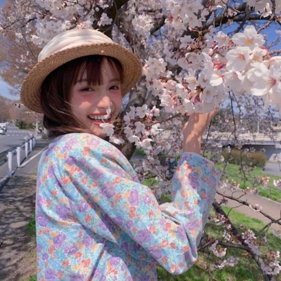 迁西伴游女生扶婷的资料