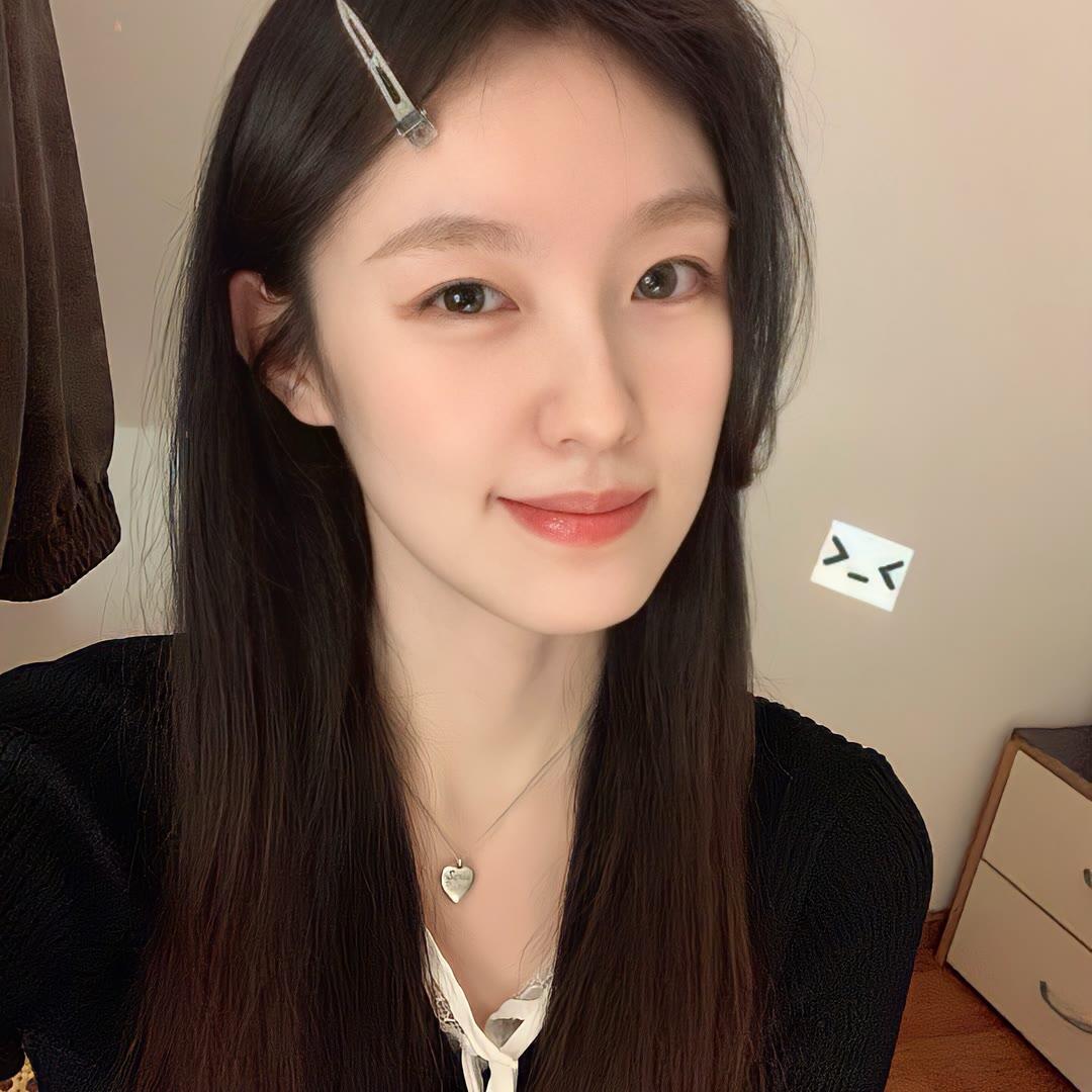 迁西伴游女生阮星禾的资料