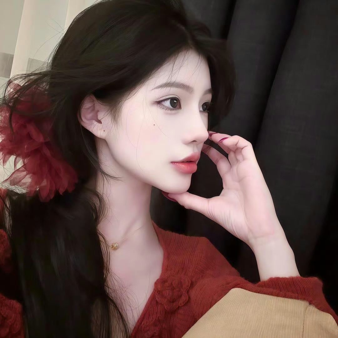 迁西伴游女生周雅雯的资料