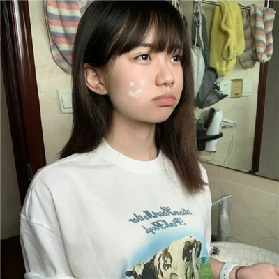 迁西伴游女生邝易云