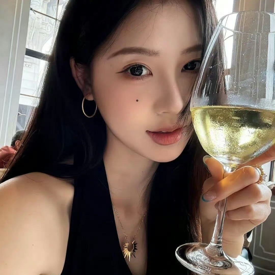 迁西伴游女生 | 张诗涵的资料